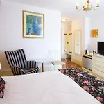 بيت ضيافة Meander
